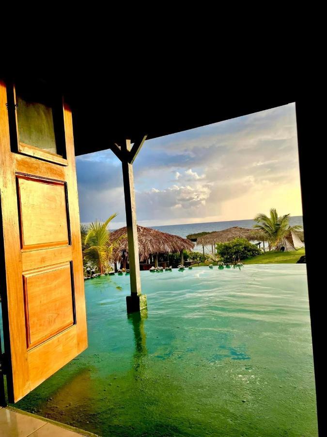 Go Natural Jamaica Long Bay Village Екстериор снимка